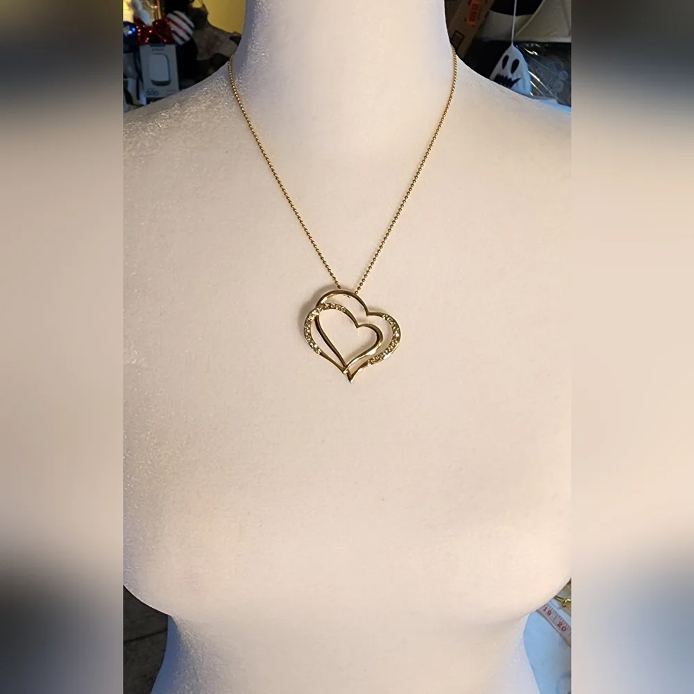Gold Double heart necklace - Picture 5 of 5
